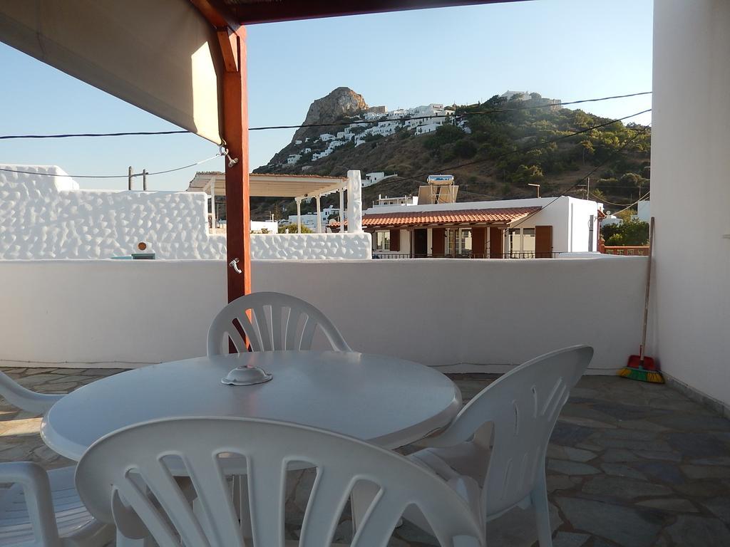 Deidamia Hotel Skyros Zimmer foto