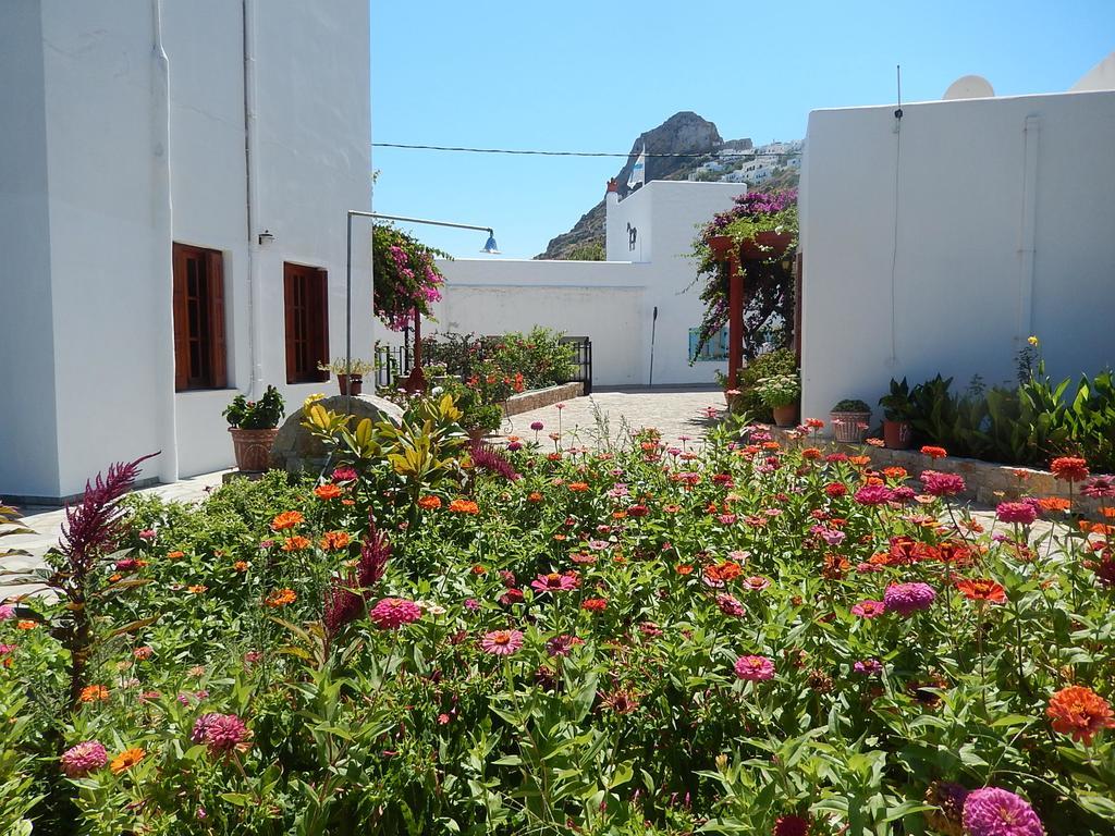Deidamia Hotel Skyros Exterior foto